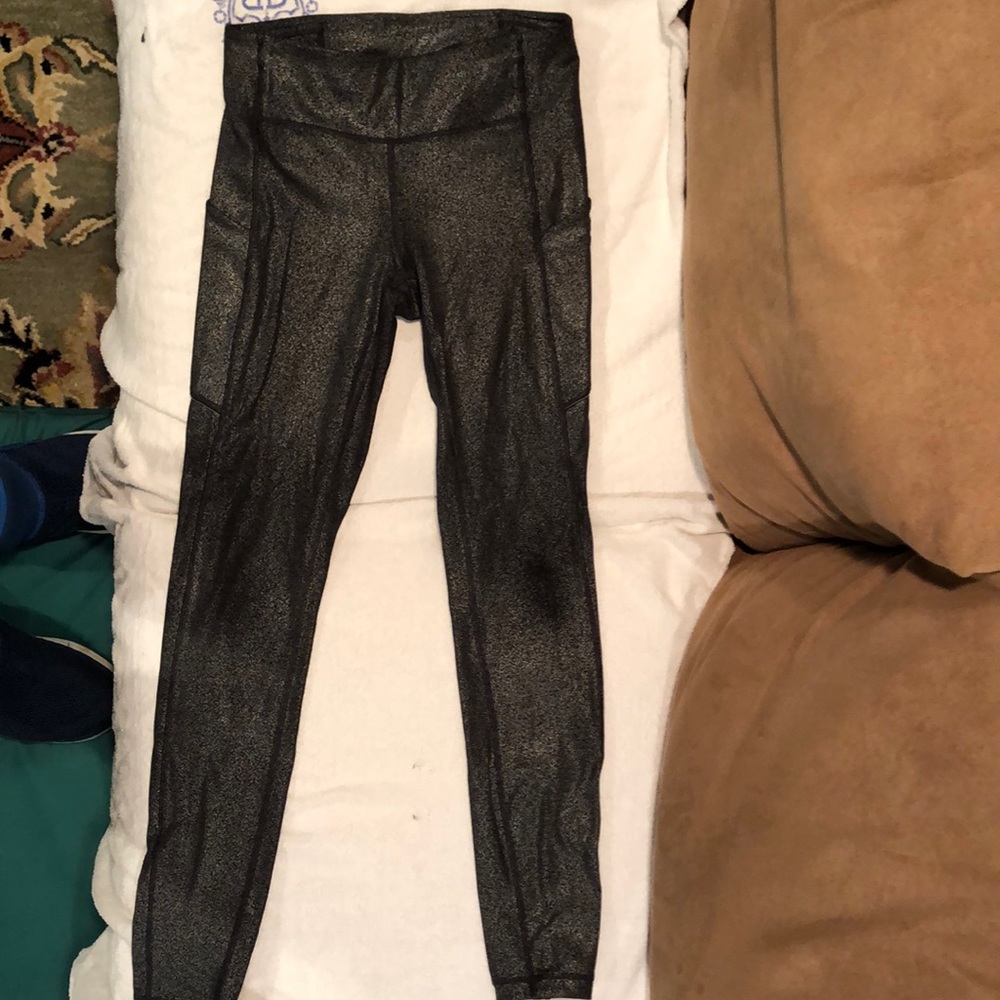 Lululemon sped Up Tight Luminosity